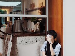 -Line 咖啡(石厦花园店)