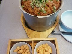 -有红鸡毛店·川菜(建设路店)