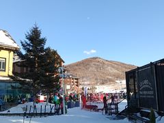 -中旅松花湖滑雪场