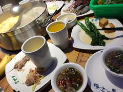 -蒙肥羊·酸汤潮牛·鲜牛肉火锅烤肉自助(岗顶店)
