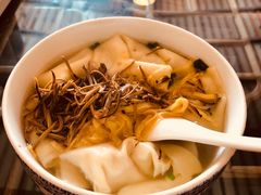 -笑来喜馄饨小笼工坊店(湖滨街店)