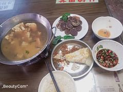 -88号小吃店·经典云南菜·地道纳西美食