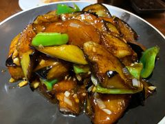 地三鲜-黑土印象菜馆(三元桥店)
