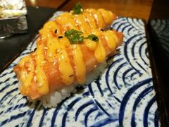 酱烧蟹肉棒三味寿司-东岸料理·寿司·刺身