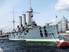 -阿芙乐尔号巡洋舰