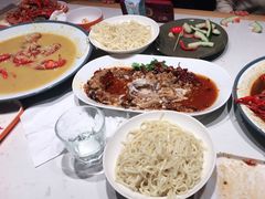 -杨氏青龙虾·羊蝎子(托乐嘉店)