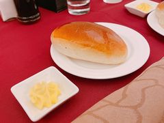 黄油面包-红房子西菜馆(淮海店)