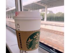 -星巴克(上海虹桥站2A检票口)