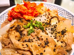 牛肉饭-白石の深夜食堂(宝龙店)