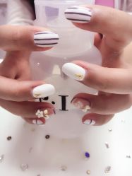 -吉吉靓甲美睫