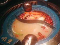 -吼堂老火锅(万寿宫店)