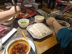 -蜀辣居鲜货老火锅(双流万达店)