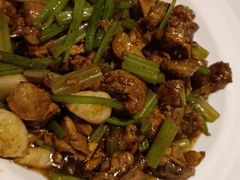 -鄱阳湖·江西小炒·瓦罐煨汤(五道口店)