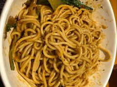 -呼啦面馆·头牌豌杂面(爱琴海店)