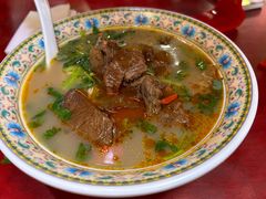 -金杨拉面王小吃面馆·牛三宝面·红烧牛肉粉