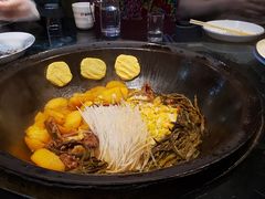 -鱼窝棚柴火铁锅炖(富山屯店)