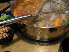 -左庭右院鲜牛肉火锅(金山万达店)
