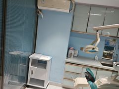 -深圳乐孚正强口腔诊所(宝体店)