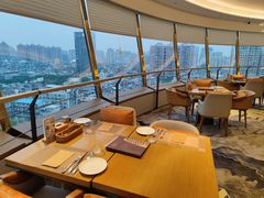 -杏荟旋转餐厅(广州爱群店)