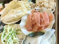 -肖肖酸萝卜鱼火锅(总店)