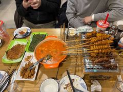 -烤满分·东北烧烤(首经贸店)