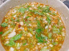 -肖肖酸萝卜鱼火锅(总店)