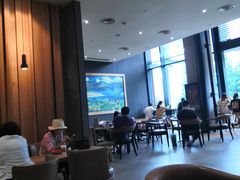 大堂-星巴克臻选(青岛金狮广场店)