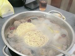 -官塘陈记鱼生·潮汕砂锅粥·牛肉火锅(潮枫路总店)