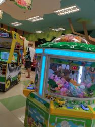 -莫莉幻想儿童乐园(武汉经开永旺店)