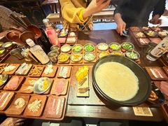 -银米·云南传统过桥米线(双廊黑金冠店)