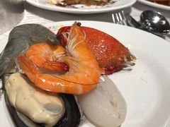 -领鲜活海鲜榴莲自助火锅(东门店)