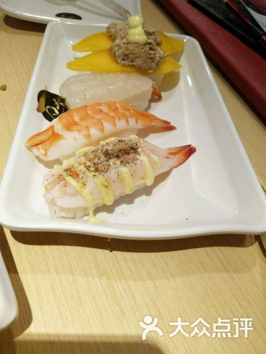 香芒吞拿鱼寿司图片图片