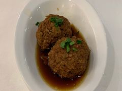 蛋黄狮子头-金春禧·鲁菜海鲜(延吉路万达店)