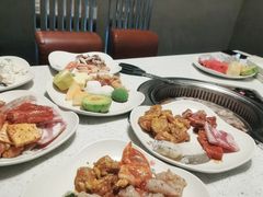-佰烧海鲜烤肉火锅自助(世茂国际广场店)