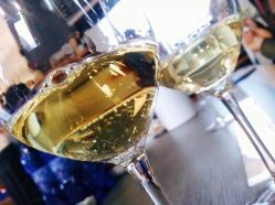 点击看大图 -YESIDO椰岛造型烫发染发