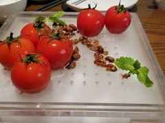 番茄脆菇沙拉-小大董·烤鸭(王府井apm店)