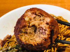 红烧狮子头-谷沙屋面铺