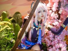 -米游妙妙屋cosplay换装自拍摄影体验馆