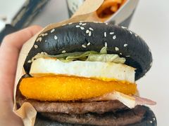 -麦当劳(中山公园龙之梦店)