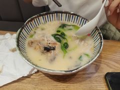 -鲜越鲜鱼粉(财富购物中心店)