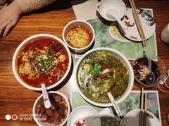 -渝是乎川渝小炒(新世界百货望京店)