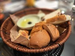 餐前面包拼盘-EATALIA意塔利意式餐厅(鼓楼店)