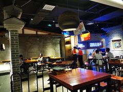 大堂-怪噜范·老贵阳街头名小吃(鸿通城店)