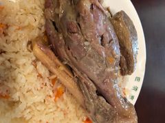 豪华腿排饭-巴依家新疆手抓饭(菱角湖万达店)