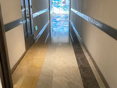 -银泰百货(厦门国贸中心店)