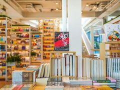 -猫的天空之城概念书店(北戴河蔚蓝海岸店)