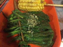 -覃记海鲜美食餐厅