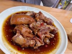 微微辣辛辣猪蹄-贤花饭店(城阳店)