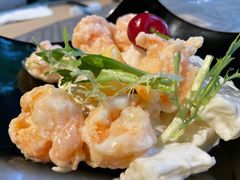 凤梨虾球-穹六人间 people 6(岳阳路店)