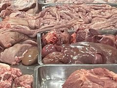 -标记美食新鲜猪杂(兴南大道店)